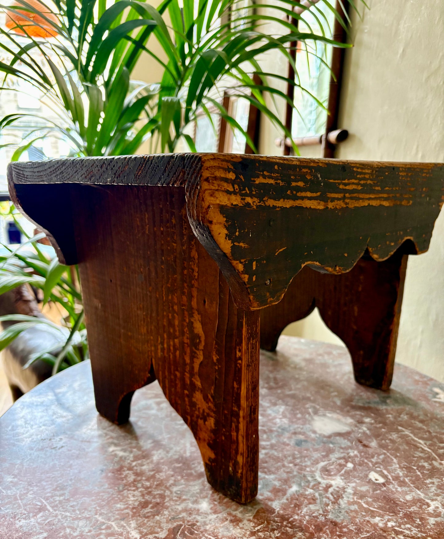 Large Creepie Stool