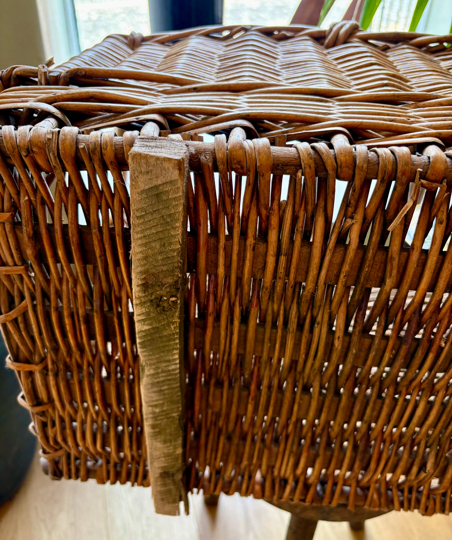 French Log Bakset