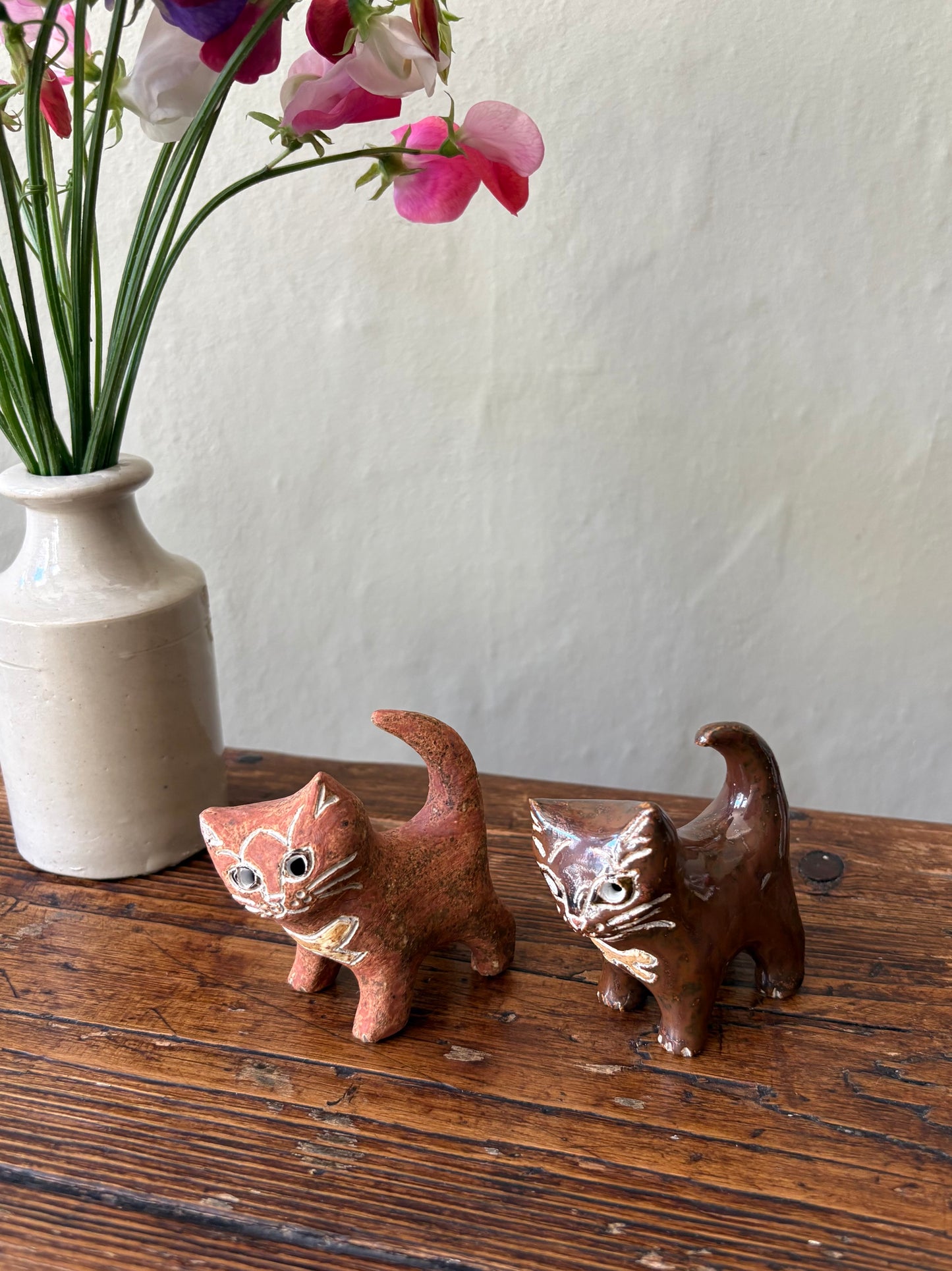 Oxshott Pottery Cats