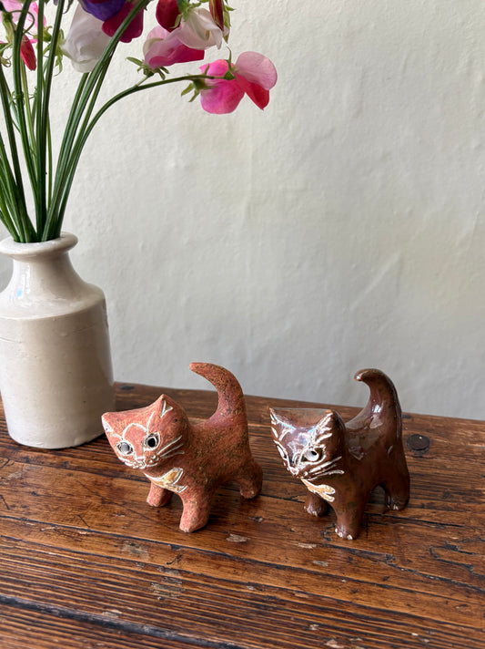 Oxshott Pottery Cats