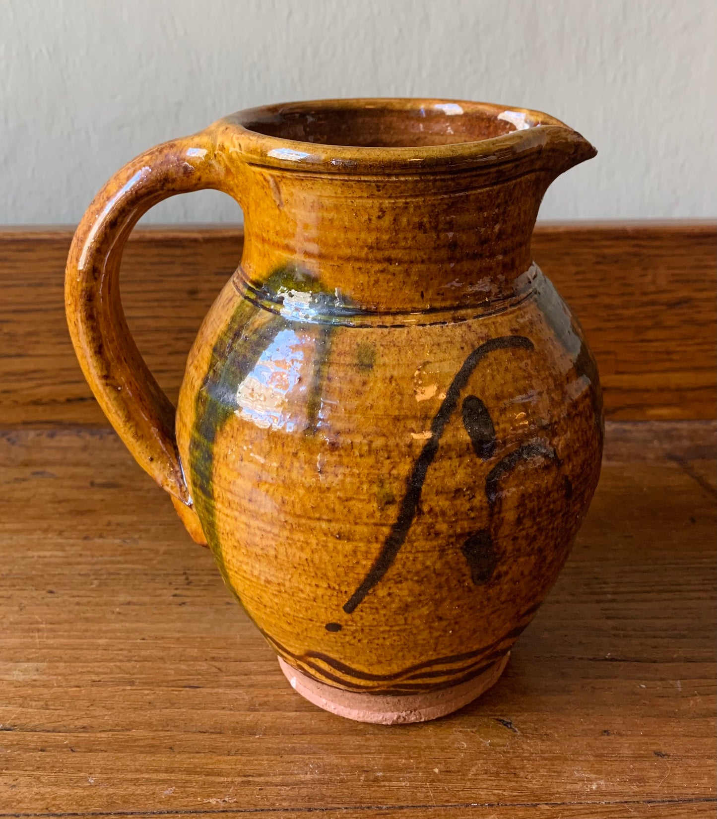 Pottery attributed to Clive Bowen