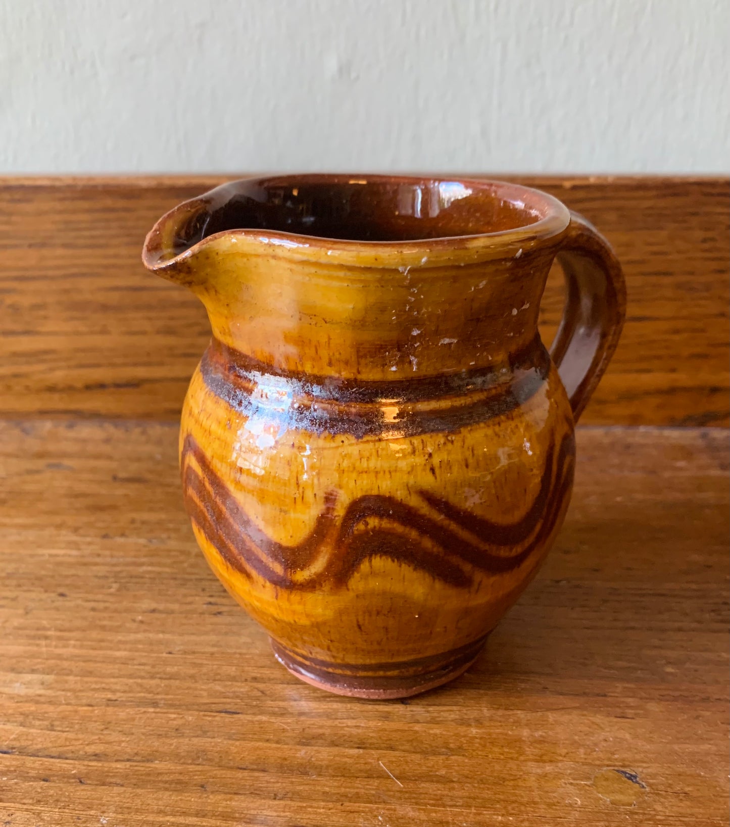 Pottery attributed to Clive Bowen