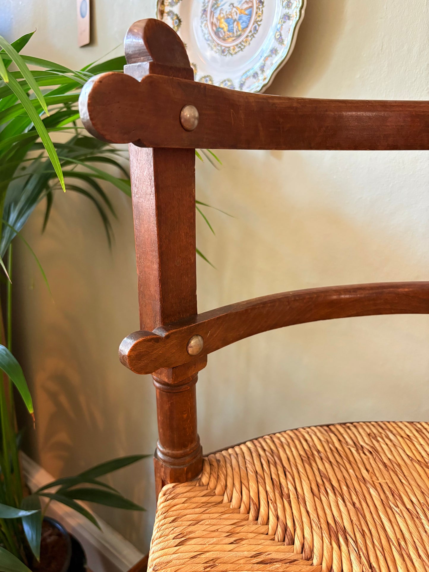 Bow backed corner chair