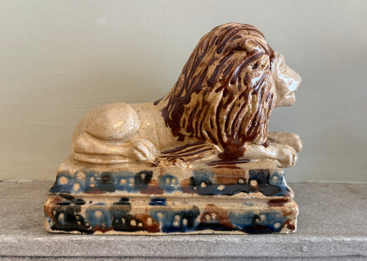 Stoneware Lion